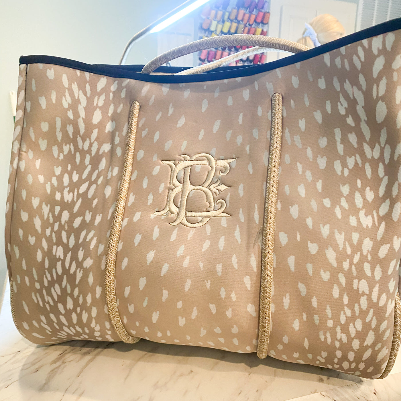 Champagne Fawn Neoprene Tote